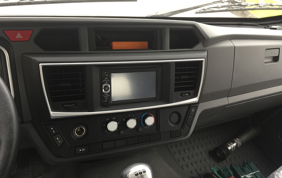 東風(fēng)天錦12-16立方壓縮垃圾車